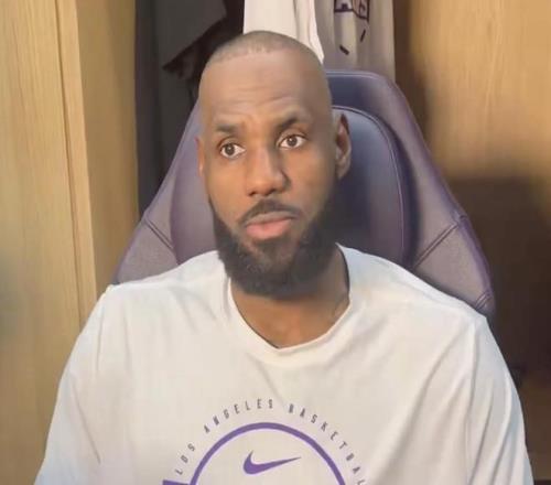 库里回应质,三分球火力,全开,拼搏体育,(PINBO,SPORT),Pinbo拼搏体育官网,Pinbo拼搏体育在线,Pinbo拼搏体育平台