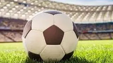 孙杨：赛场追逐巅峰荣耀，场外彰显体育精神风貌