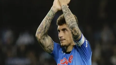 张之臻男双赛成功晋级澳网16强，央视新闻客户端同步报道